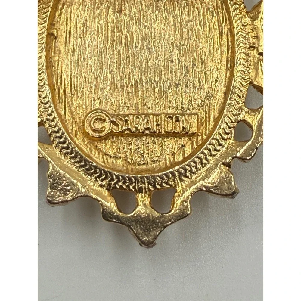 Vintage‎ Sarah Coventry Mona Lisa Portrait Brooch Pendant Gold Tone Art Jewelry